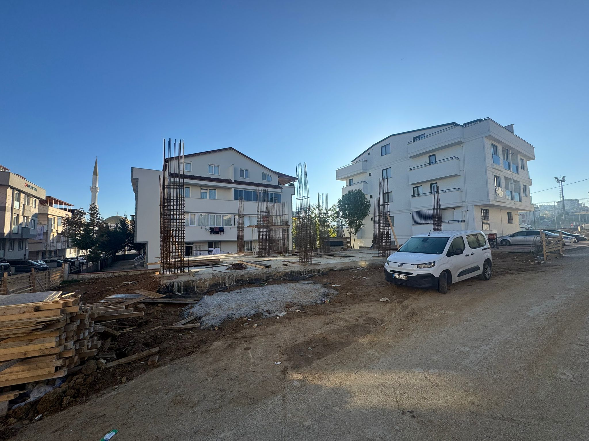 Diğer devam eden projelerimiz